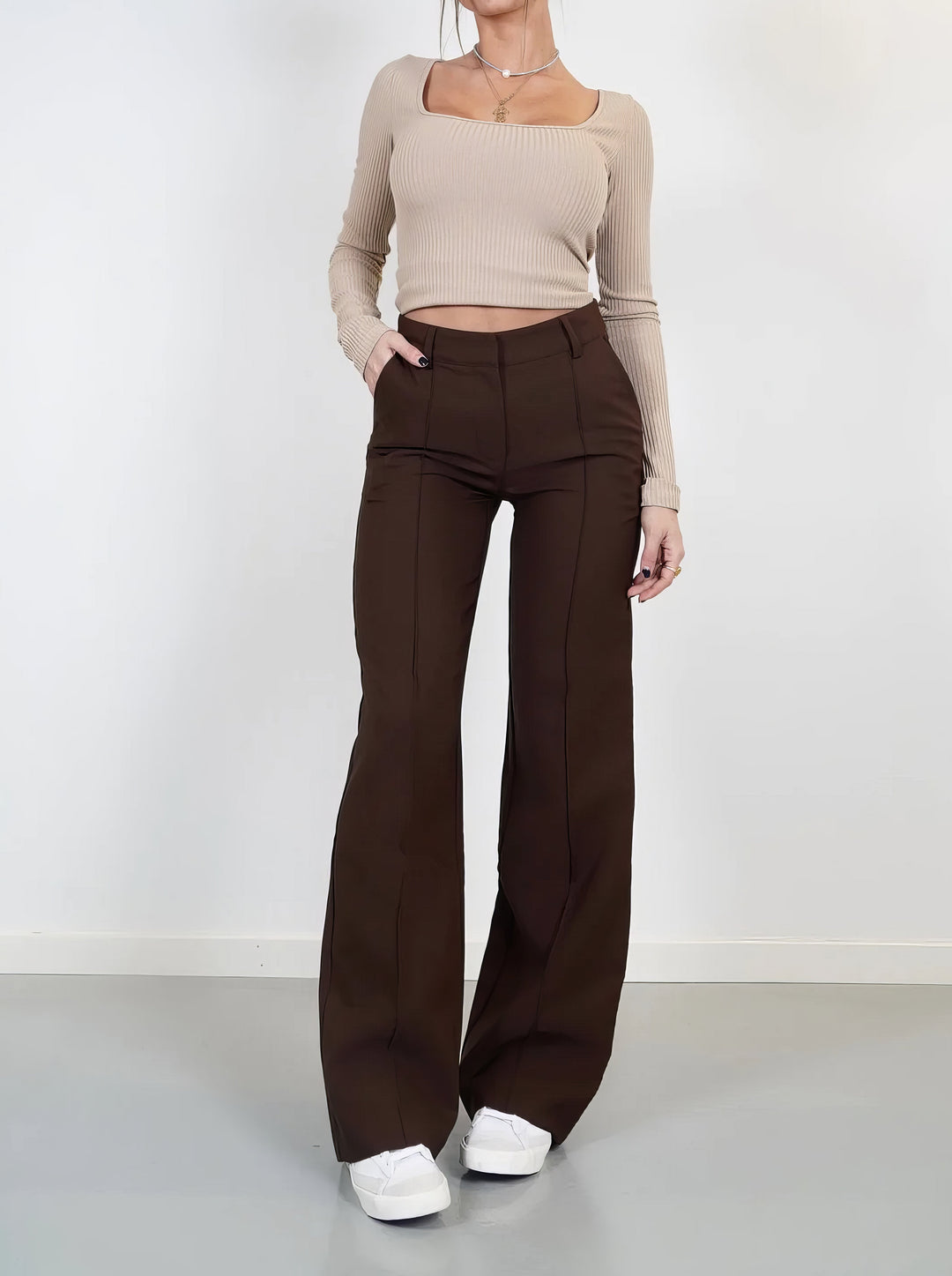 CHARLOTTE | Modern Flared Trousers