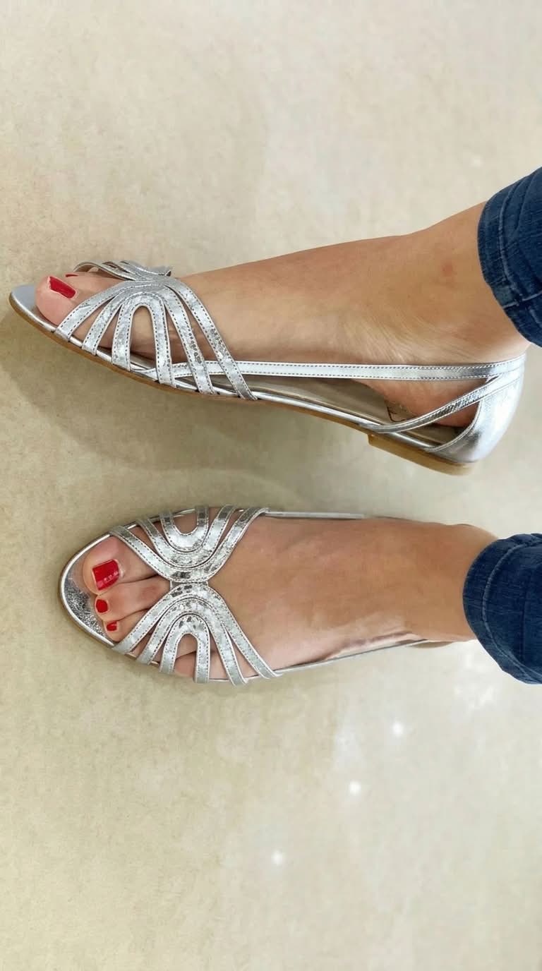 Fen | Sandals