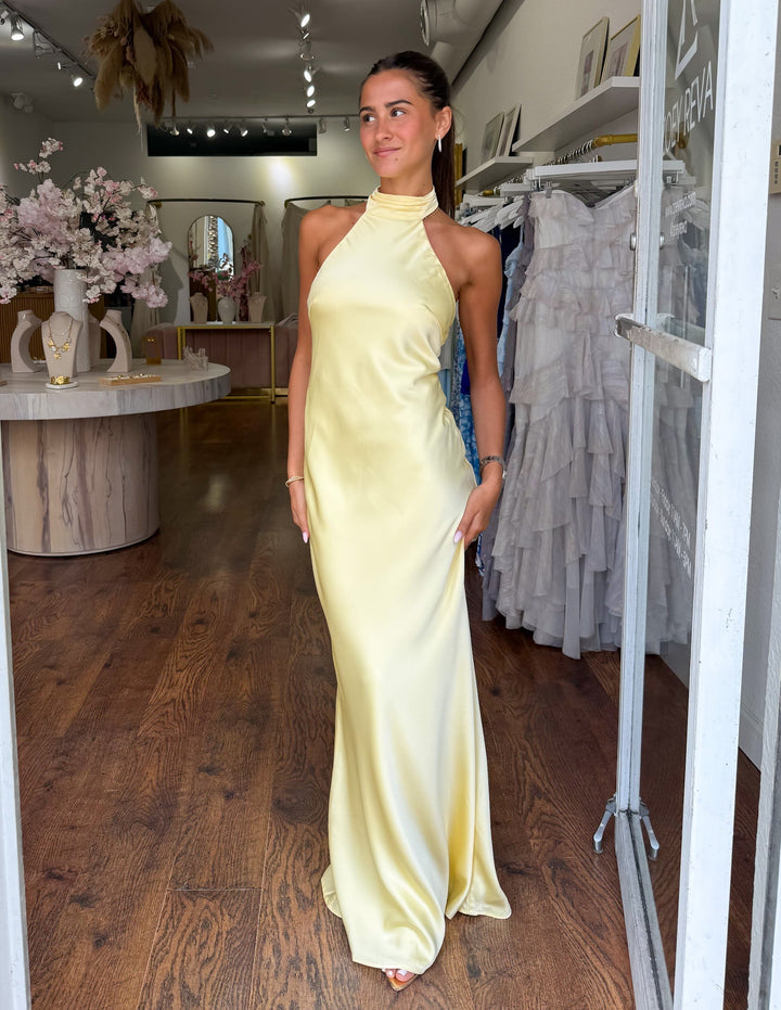 ZEYNEP | Elegant Satin Halter Neck Maxi Dress